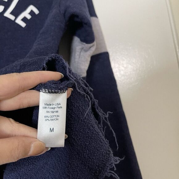 SOULCYCLE x SUNDRY blue crew neck pullover sweatshirt raw hem size medium - Picture 4 of 5